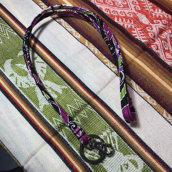 Vera Bradley Different lanyard keychain clip - Picture 2 of 6